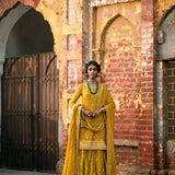 Erum Khan | Mannat Formals | Aatish