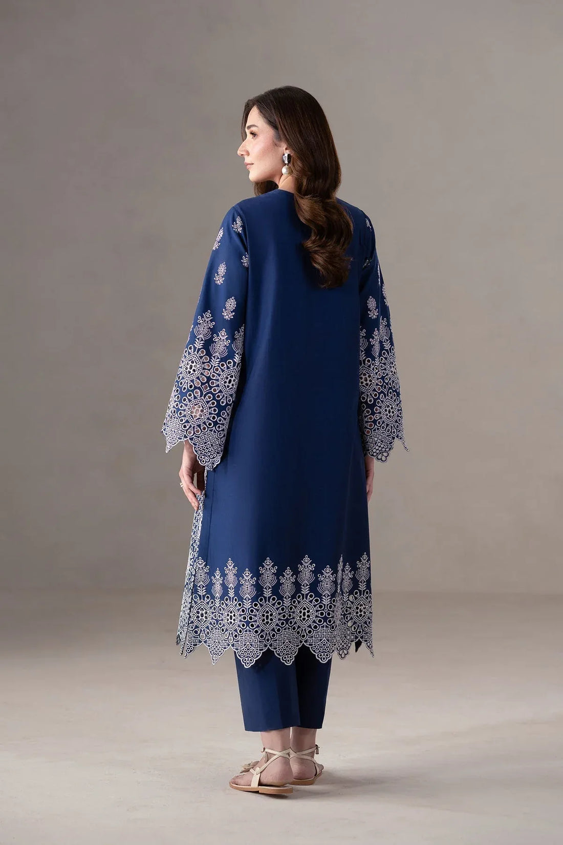 Akbar Aslam | Pret Lawn | Ovria - Rang-e-Khaas