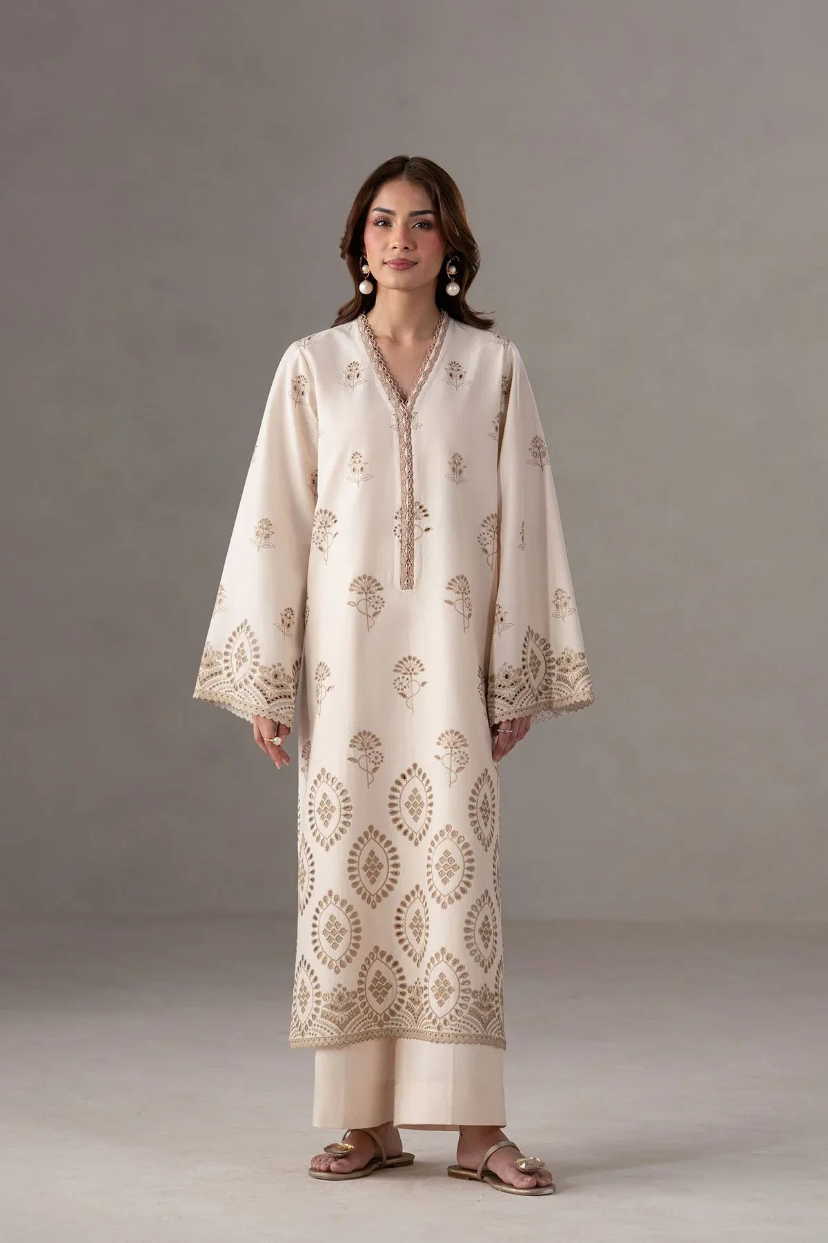 Akbar Aslam | Pret Lawn | Lunel - Rang-e-Khaas