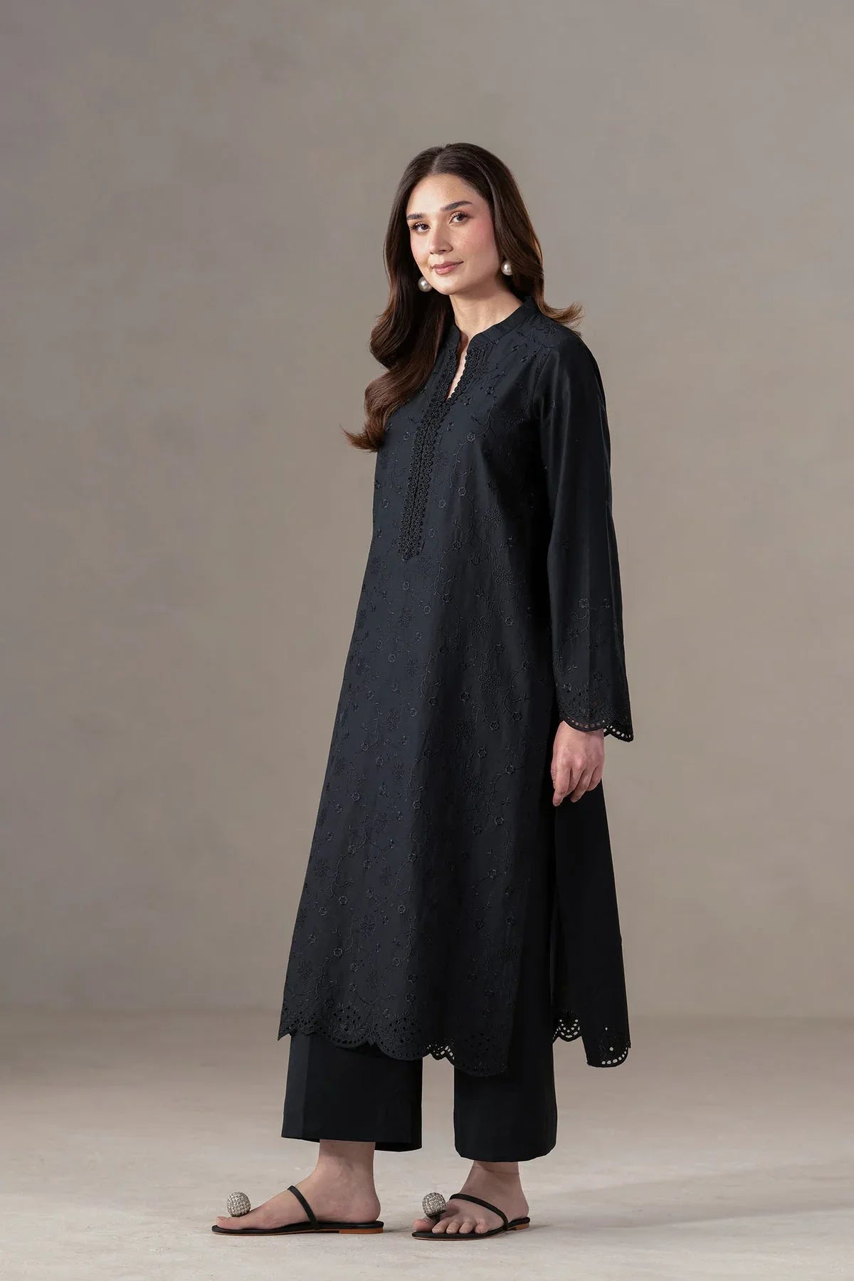 Akbar Aslam | Pret Lawn | Mono - Rang-e-Khaas