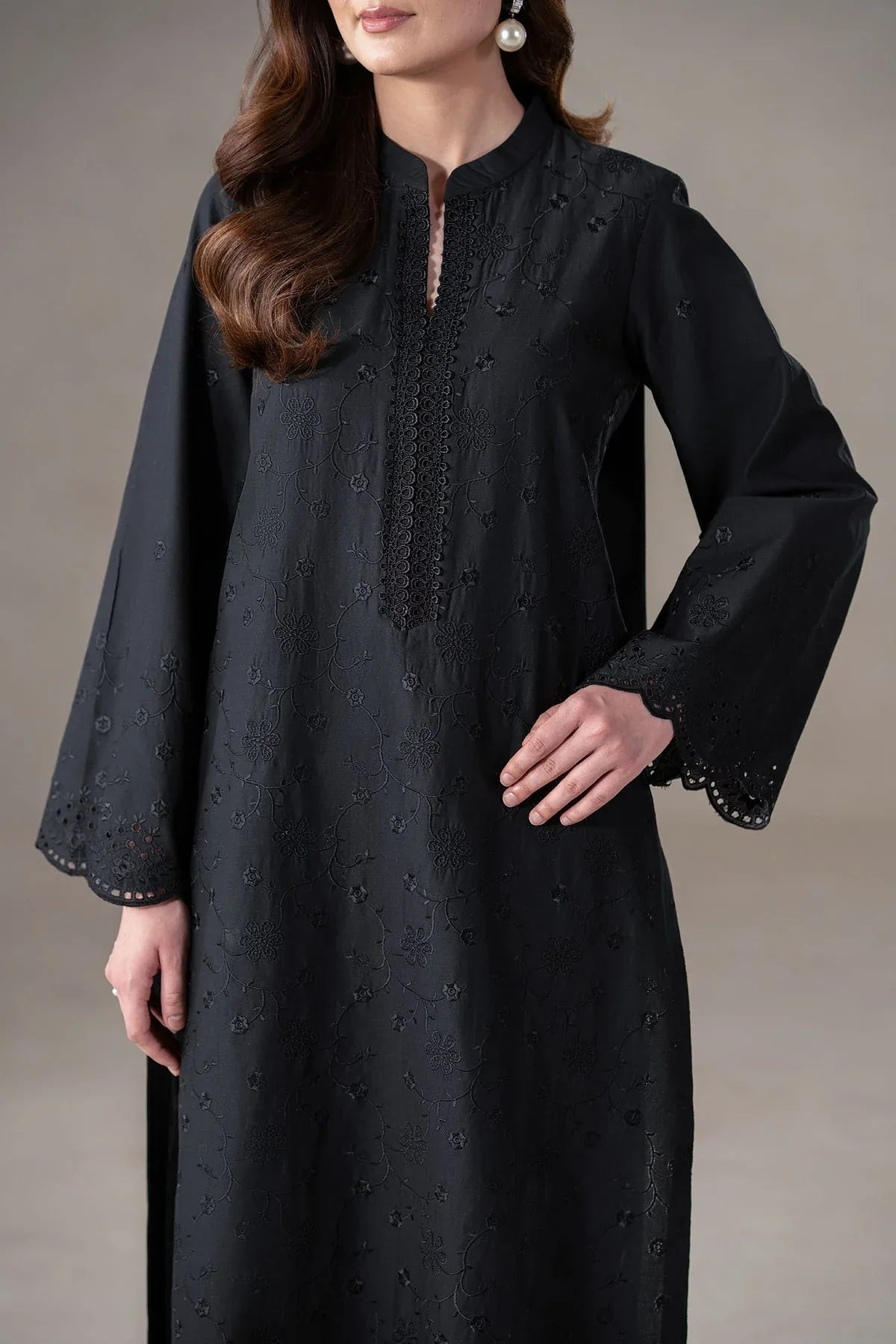Akbar Aslam | Pret Lawn | Mono - Rang-e-Khaas