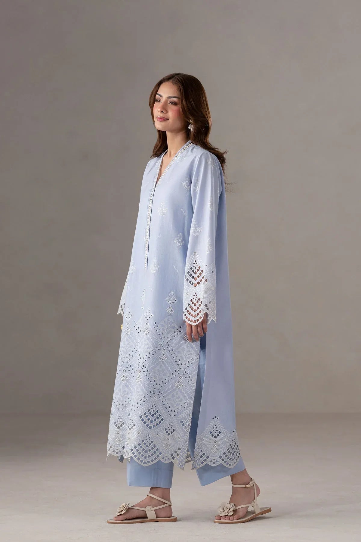 Akbar Aslam | Pret Lawn | Misty - Rang-e-Khaas