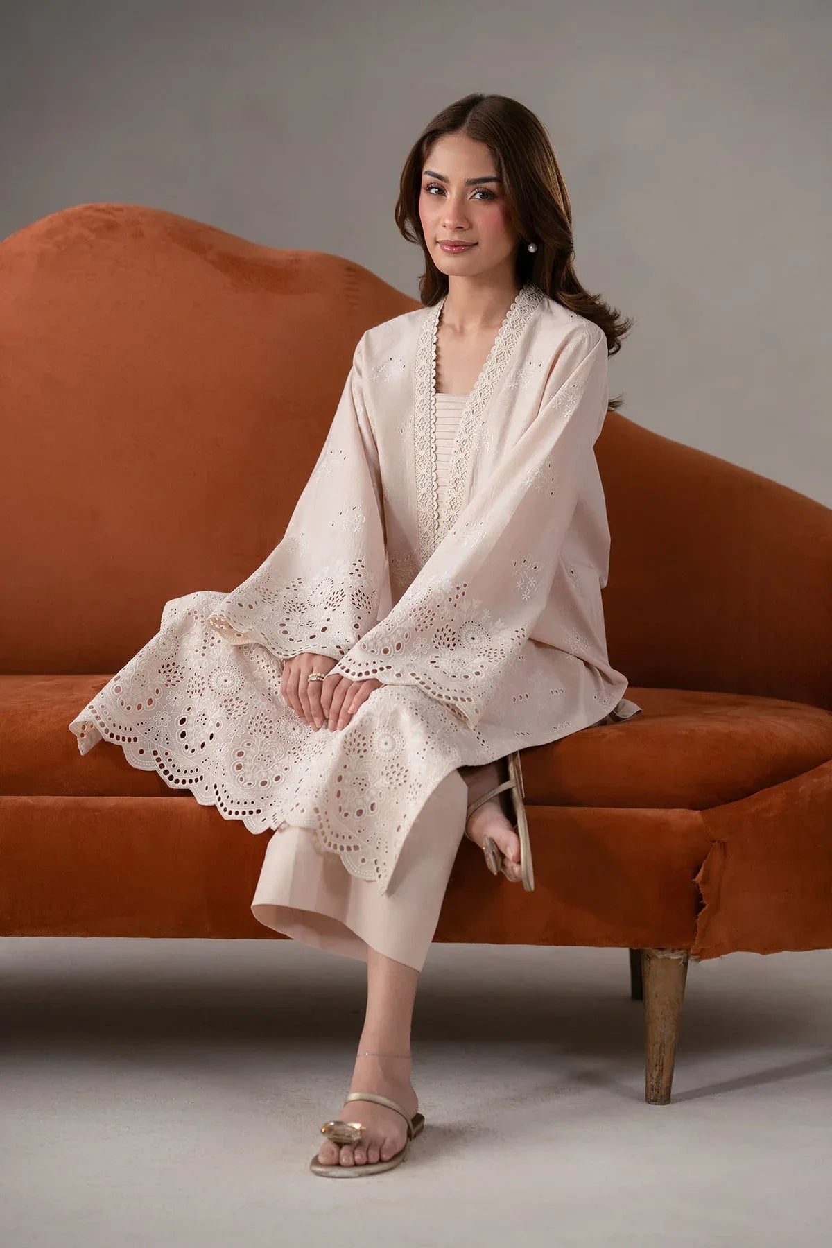 Akbar Aslam | Pret Lawn | Zira - Rang-e-Khaas
