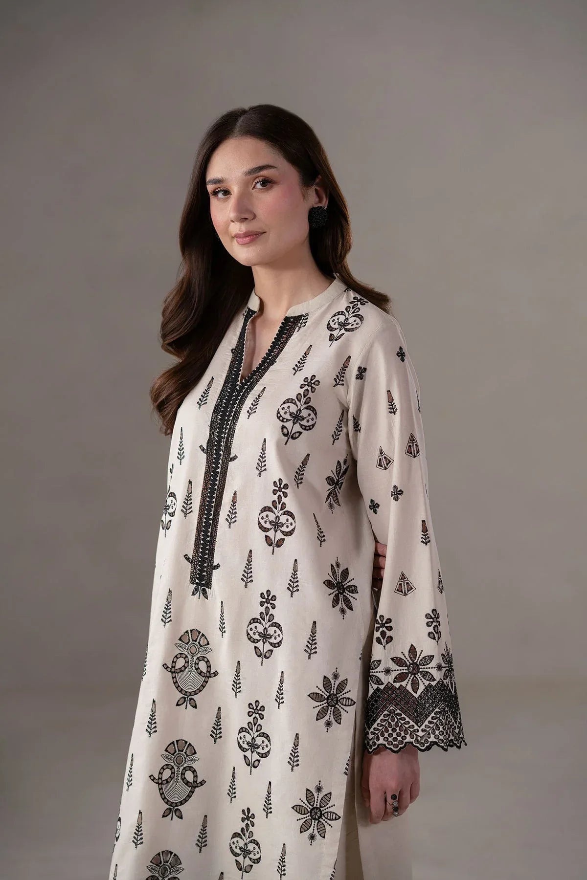 Akbar Aslam | Pret Lawn | Slate - Rang-e-Khaas