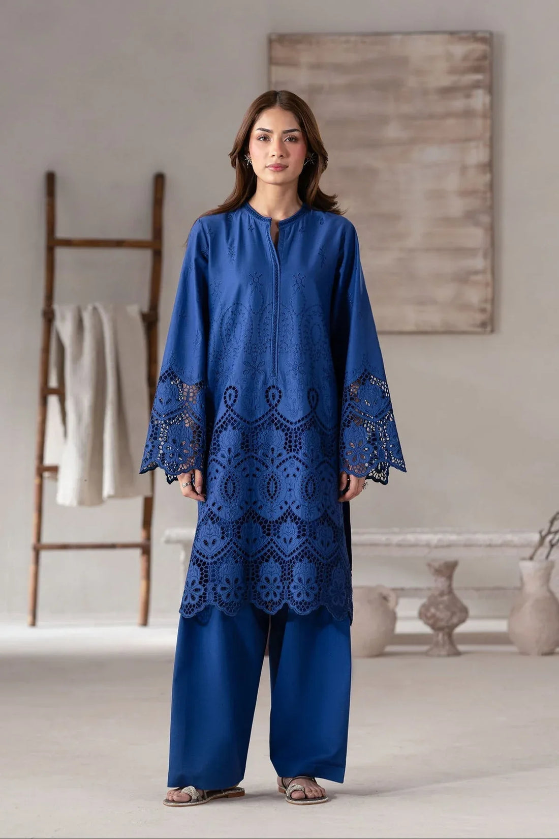 Akbar Aslam | Pret Lawn | Vanta - Rang-e-Khaas