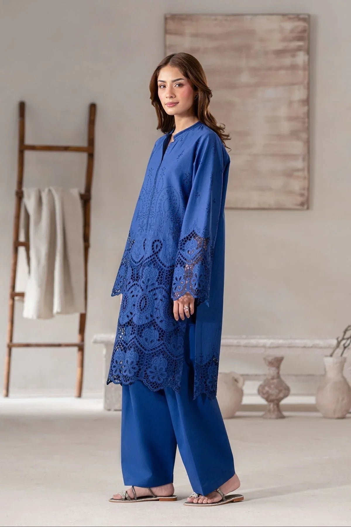 Akbar Aslam | Pret Lawn | Vanta - Rang-e-Khaas