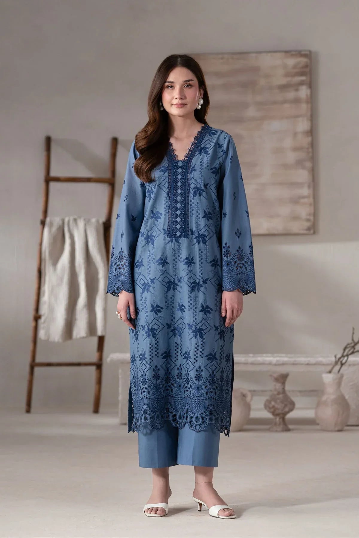 Akbar Aslam | Pret Lawn | Aven - Rang-e-Khaas