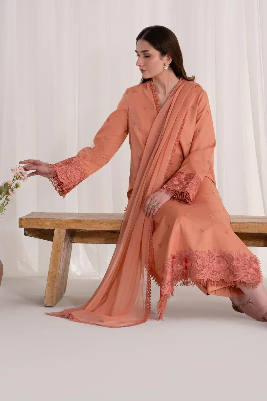 Akbar Aslam | Pret Lawn | Virelle - Rang-e-Khaas
