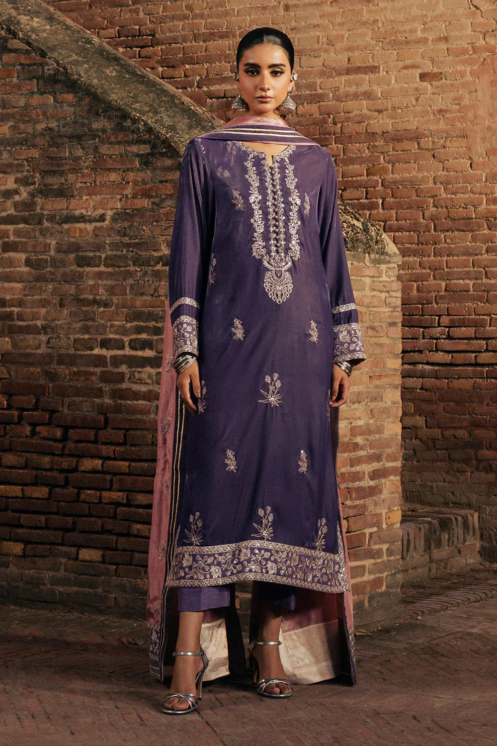 Maryum N Maria | Gulshan e Makhmal | MAËLLE - MSS5606 - Rang-e-Khaas