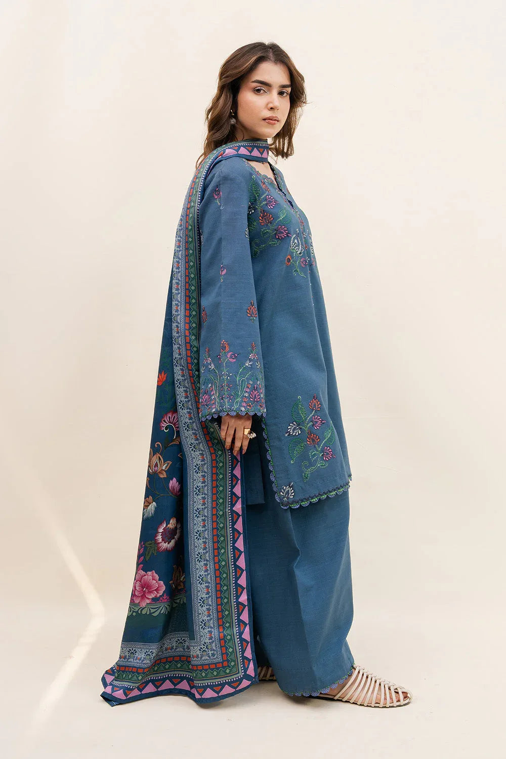 Maryum N Maria | Latte Layers Pret | VELVET FOAM - MWS5822 - Rang-e-Khaas