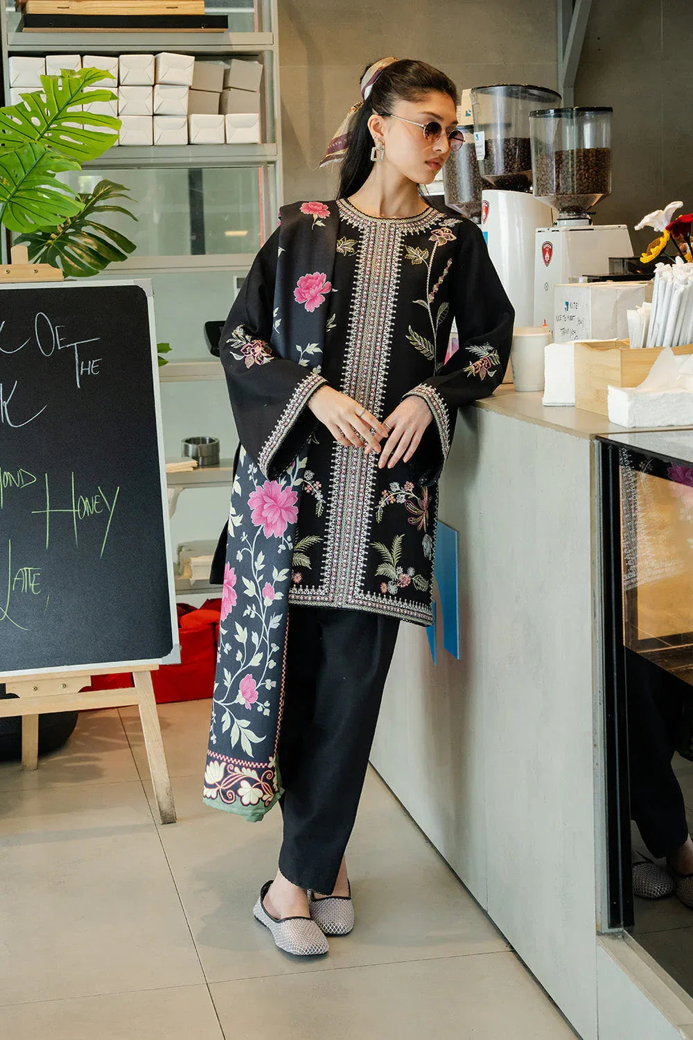 Maryum N Maria | Latte Layers Pret | HAZEL HAZE - MWS5823 - Rang-e-Khaas