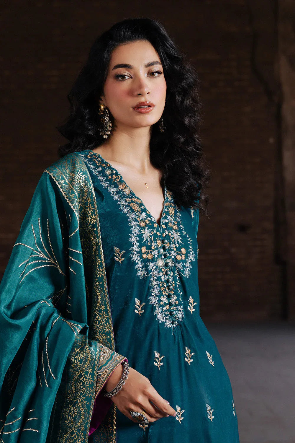 Maryum N Maria | Gulshan e Makhmal | ALIÉNOR - MWS5885 - Rang-e-Khaas