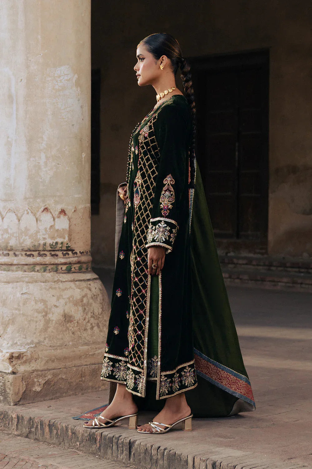 Maryum N Maria | Gulshan e Makhmal | AURÉLIE - MWS5886 - Rang-e-Khaas