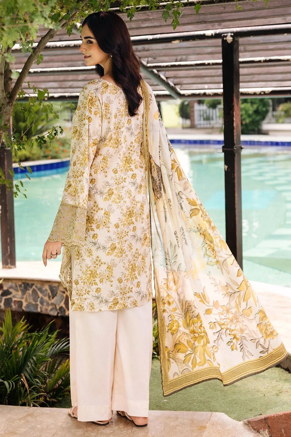 Motifz | Umang Lawn | 4898-SOFIA - Rang-e-Khaas