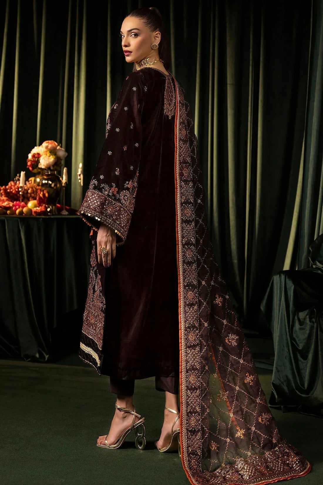 Motifz | Velvet Formals | 5091-AAHANA - Rang-e-Khaas