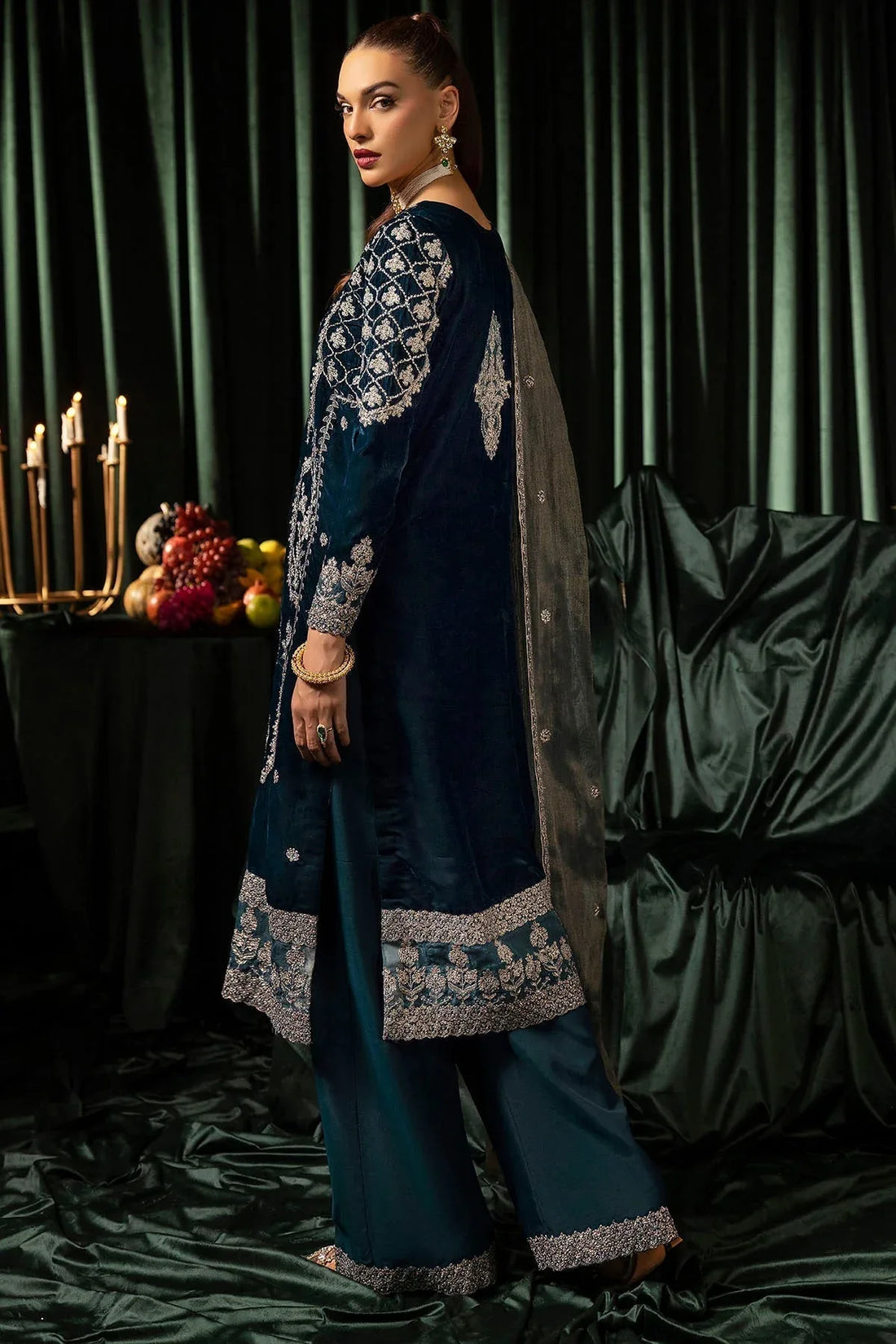 Motifz | Velvet Formals | 5093-DANEEN - Rang-e-Khaas