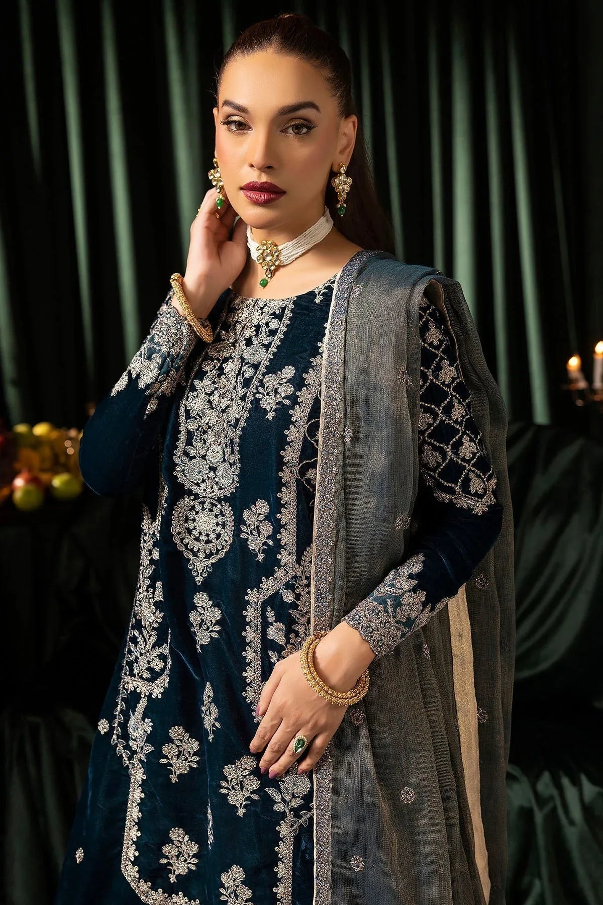 Motifz | Velvet Formals | 5093-DANEEN - Rang-e-Khaas
