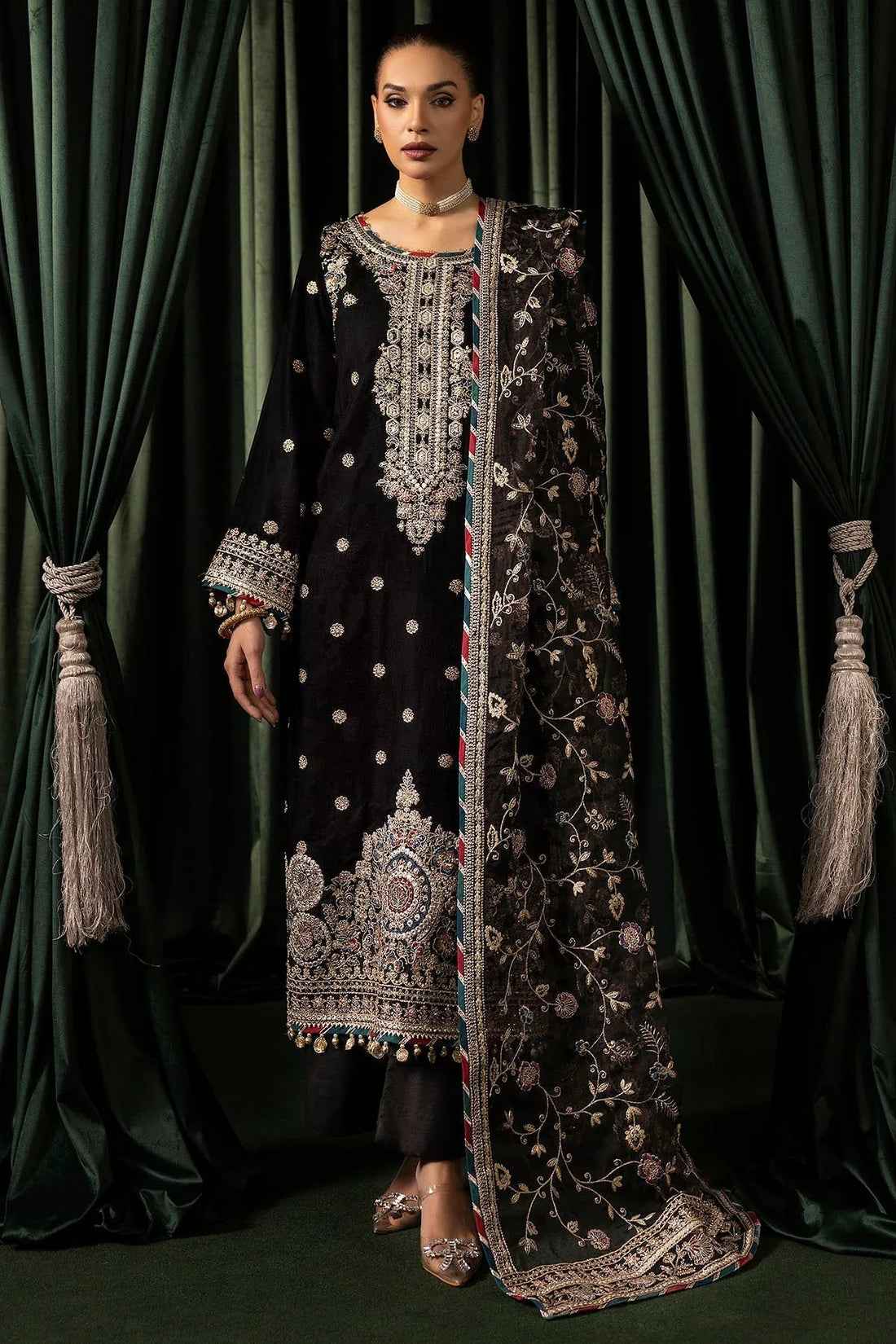 Motifz | Velvet Formals | 5098-FARZEEN - Rang-e-Khaas