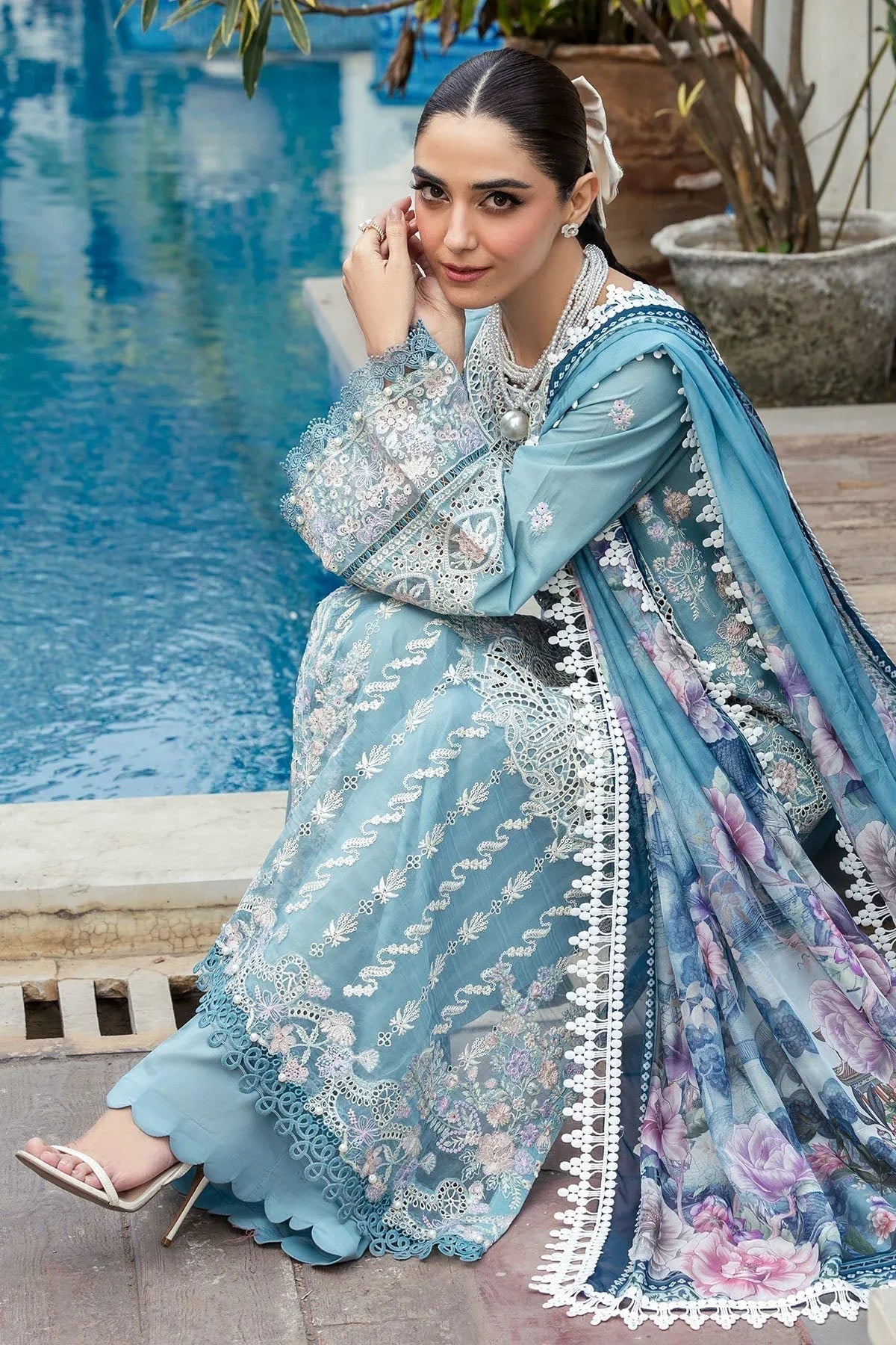 Motifz | Premium Lawn 25 | 5301-ELAYNE - Rang-e-Khaas