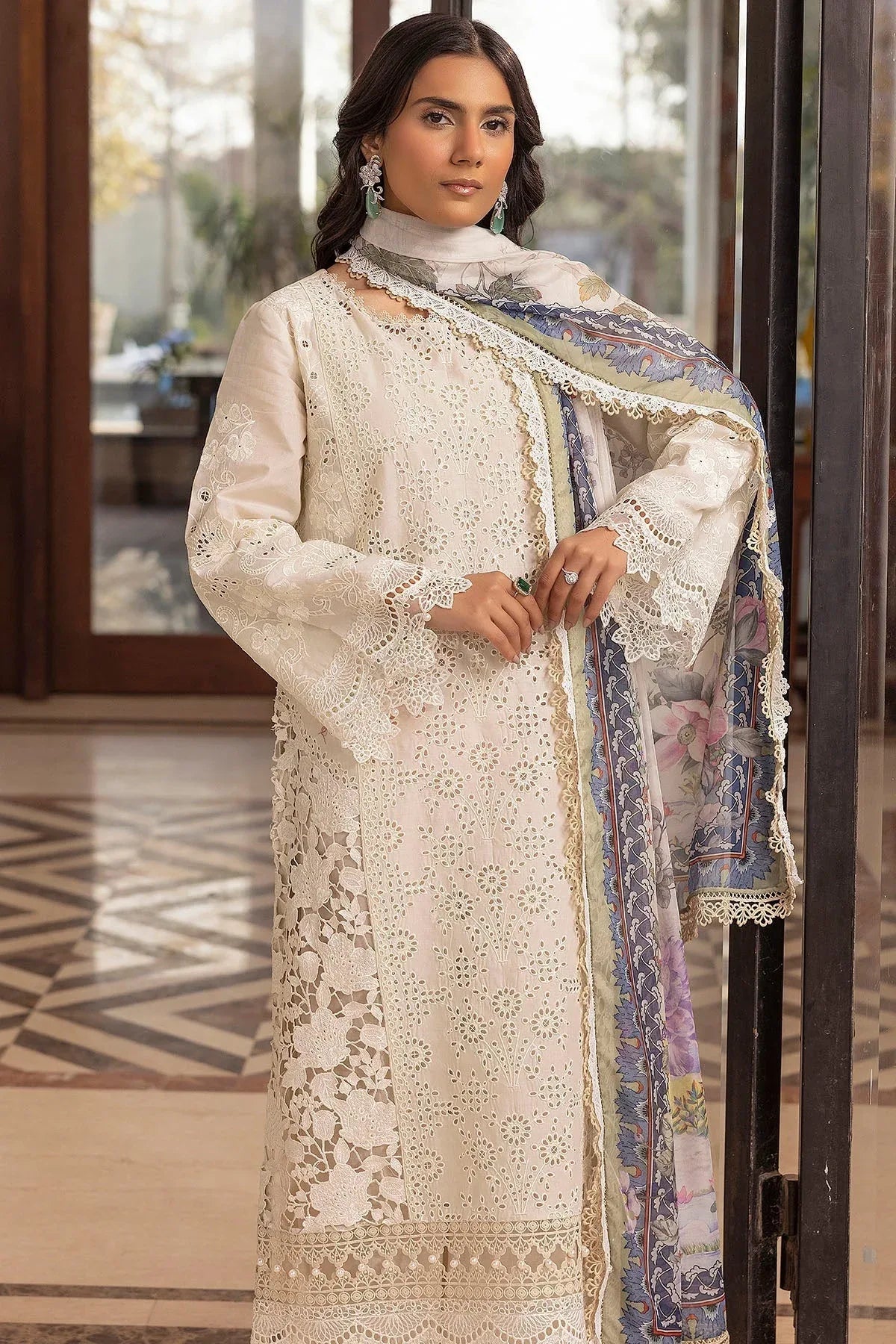 Motifz | Premium Lawn 25 | 5324-SIDONIE - Rang-e-Khaas
