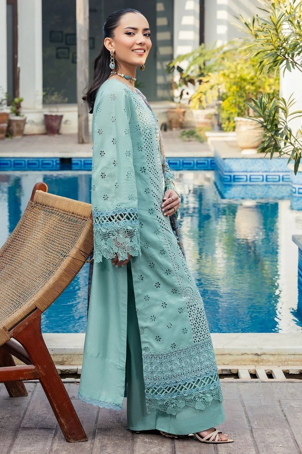 Motifz | Premium Lawn 25 | 5328-ISABEAU - Rang-e-Khaas