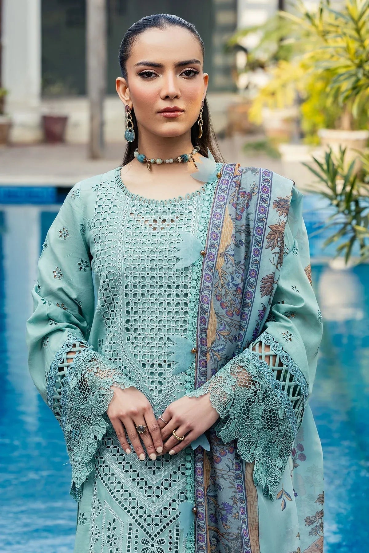Motifz | Premium Lawn 25 | 5328-ISABEAU - Rang-e-Khaas