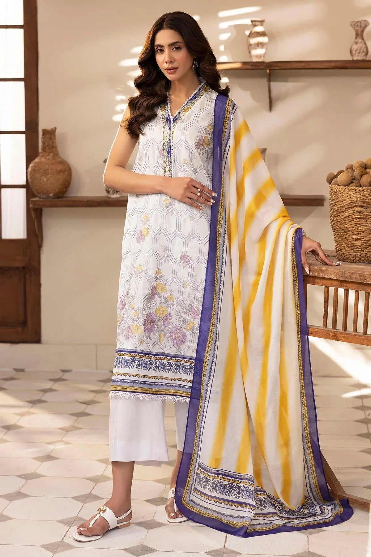 Motifz | Umang Lawn | 5422-MABEL - Rang-e-Khaas