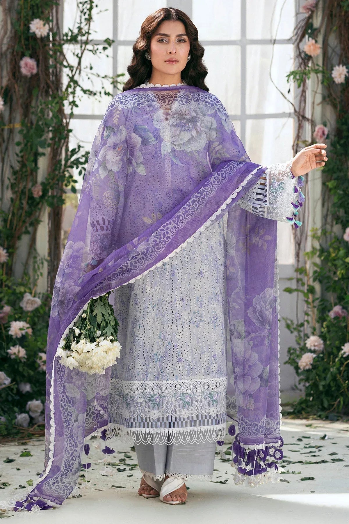 Motifz | Premium Lawn 25 | 5424-VALERIE - Rang-e-Khaas