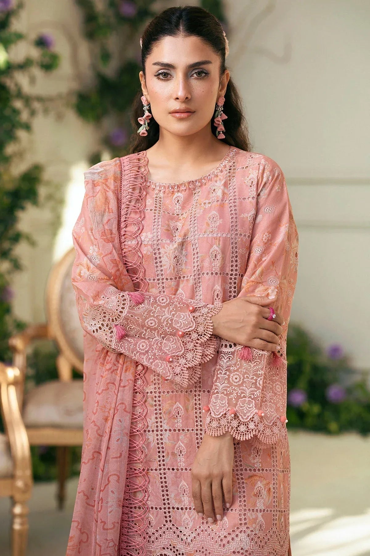 Motifz | Premium Lawn 25 | 5427-LOTUS - Rang-e-Khaas