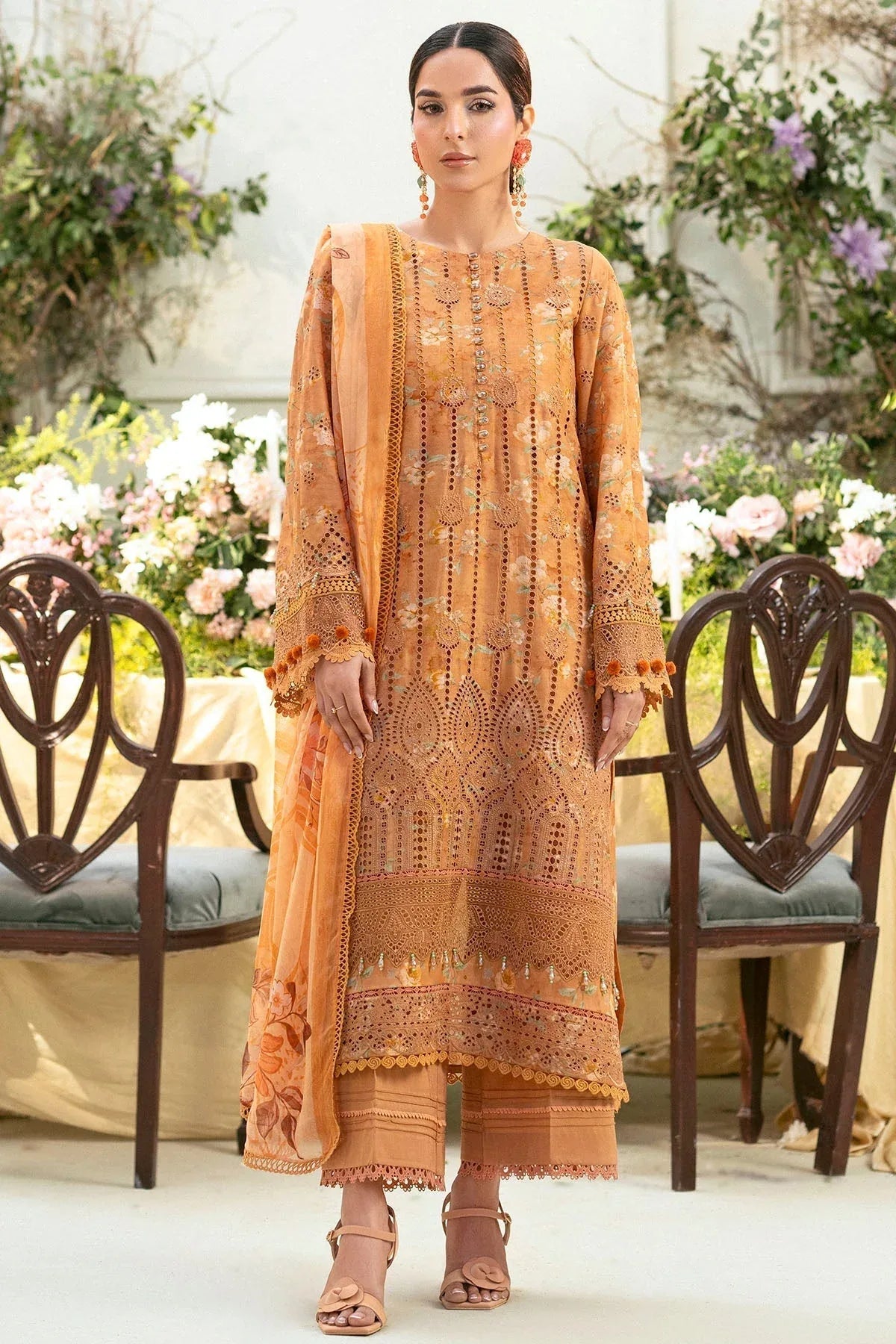 Motifz | Premium Lawn 25 | 5431-BLUEBEELL - Rang-e-Khaas