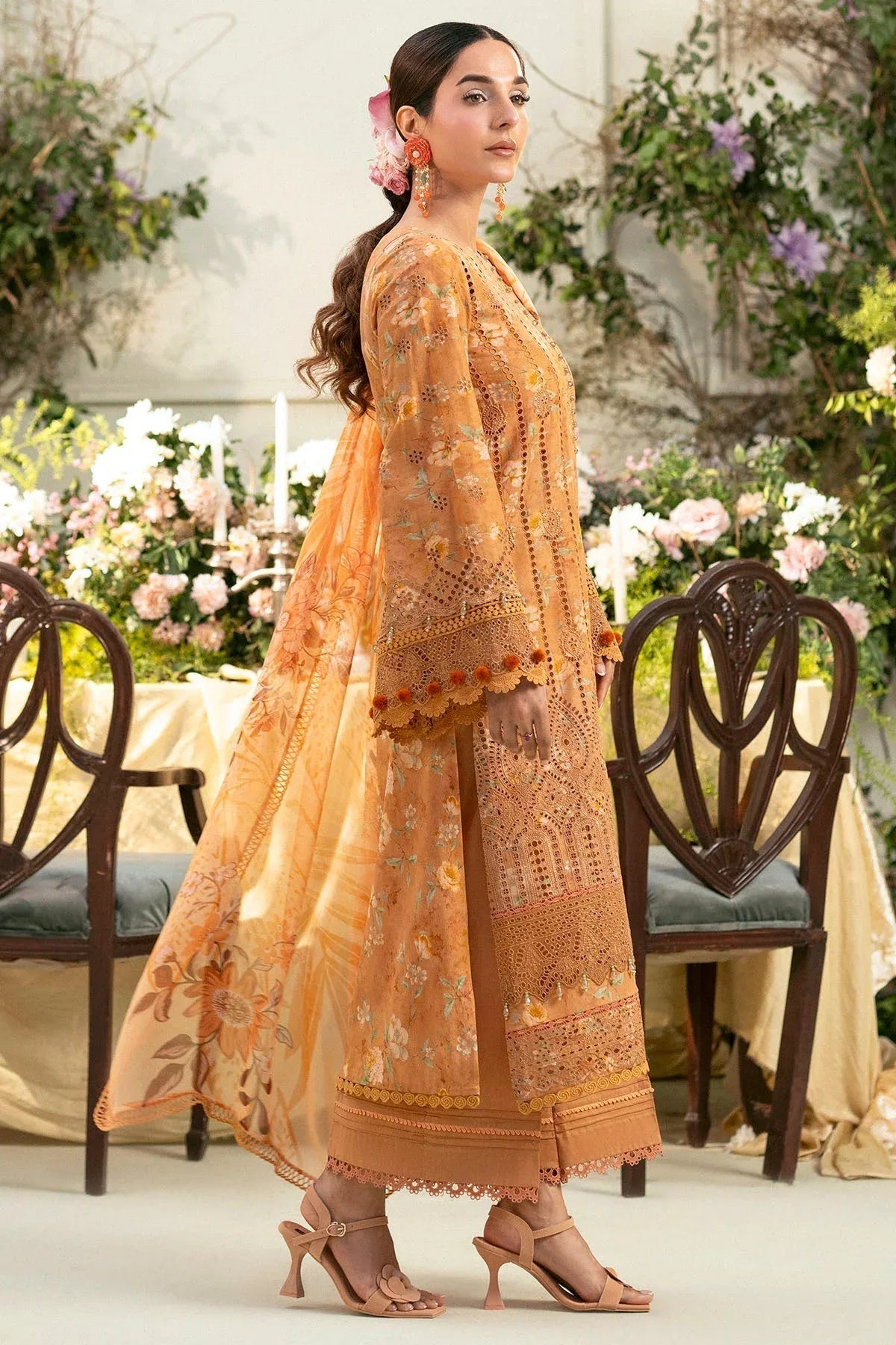 Motifz | Premium Lawn 25 | 5431-BLUEBEELL - Rang-e-Khaas