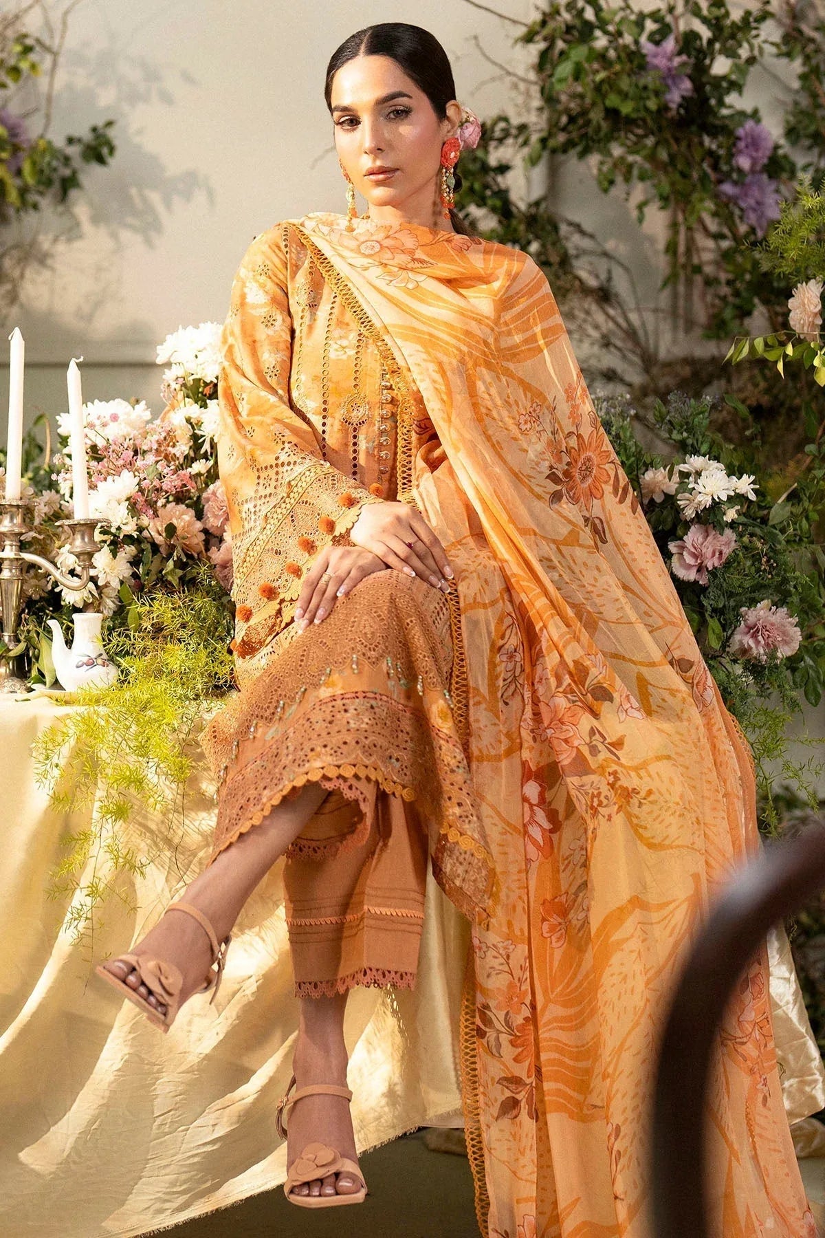 Motifz | Premium Lawn 25 | 5431-BLUEBEELL - Rang-e-Khaas