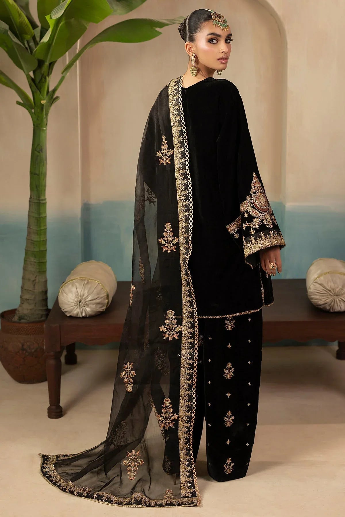 Motifz | Premium Winter 25 | 5674-MIRA - Rang-e-Khaas