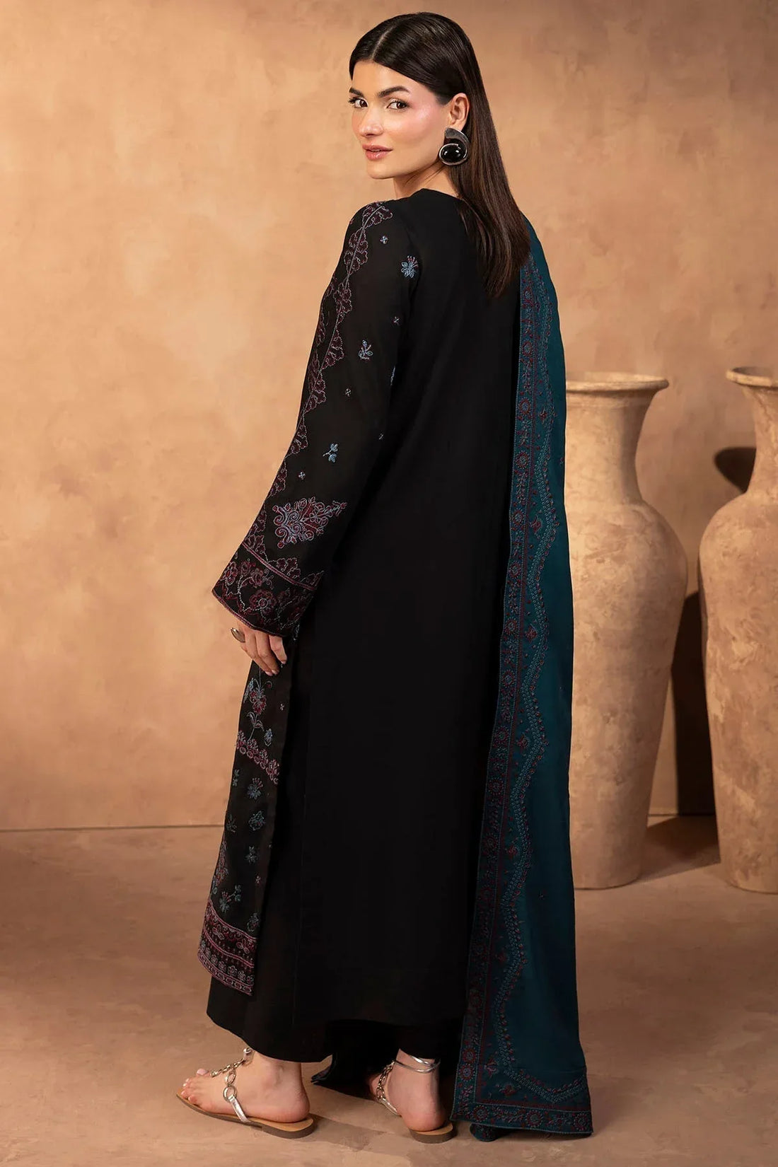 Motifz | Premium Winter 25 | 5680-SIERRA - Rang-e-Khaas