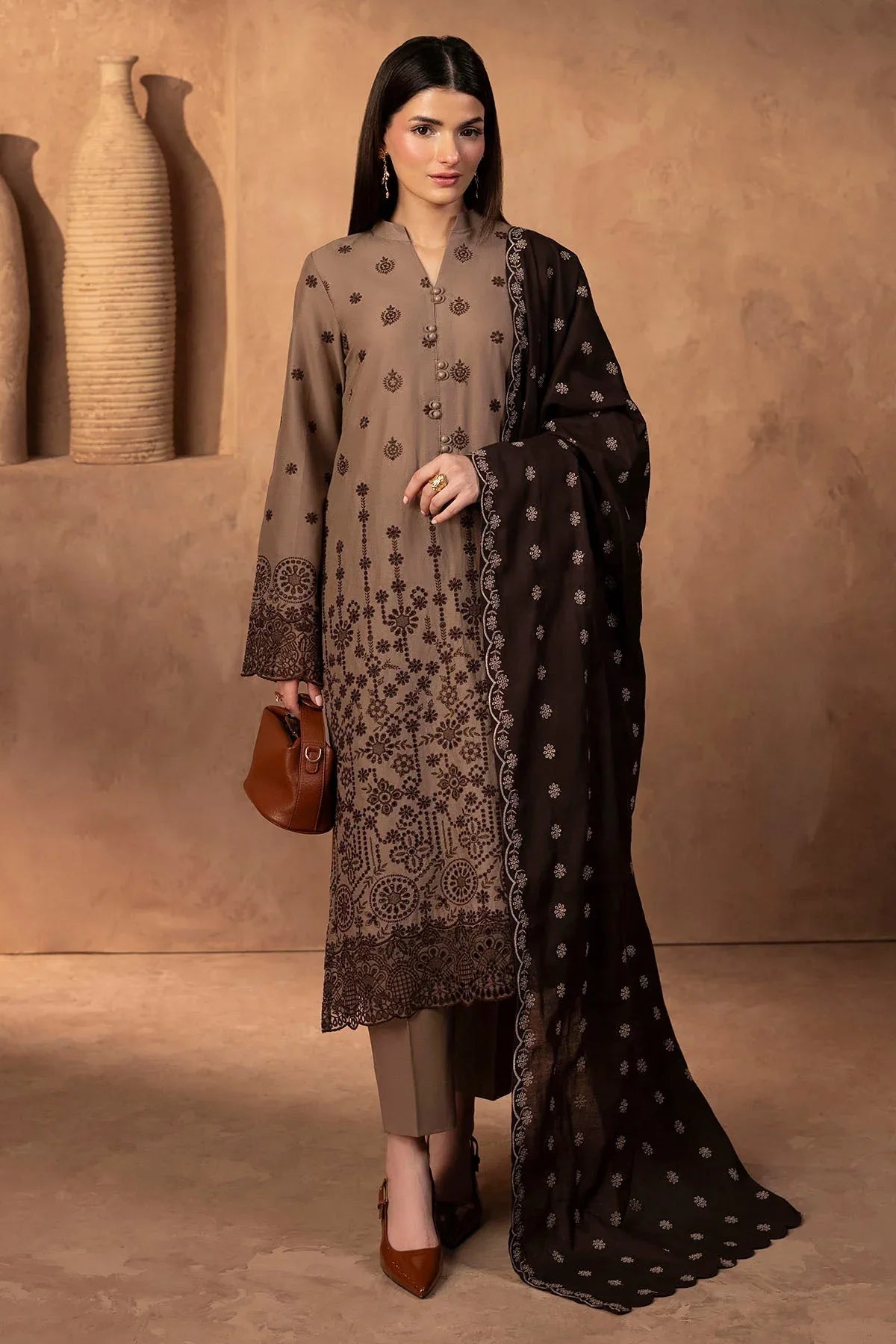 Motifz | Premium Winter 25 | 5682-COCO - Rang-e-Khaas