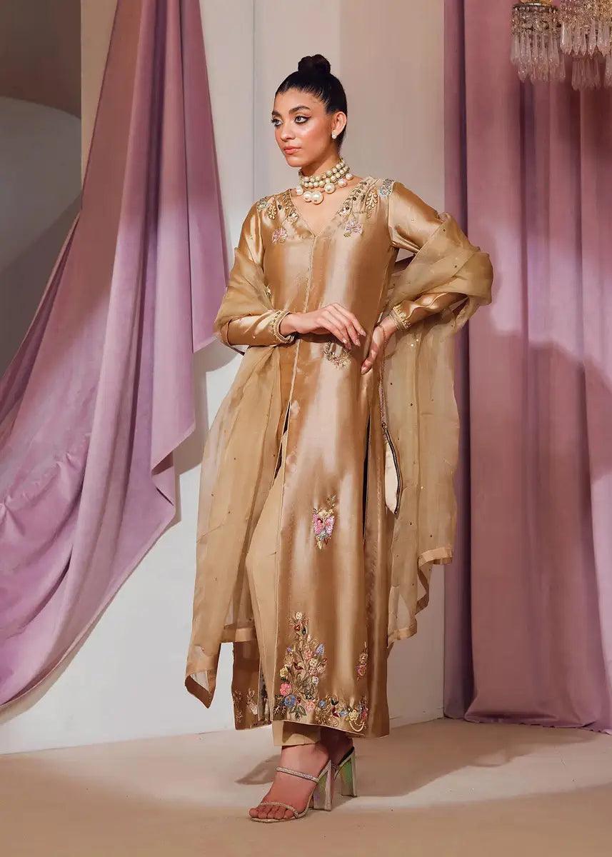 Mahum Asad | Forever and Ever Formals | Suave - Rang-e-Khaas