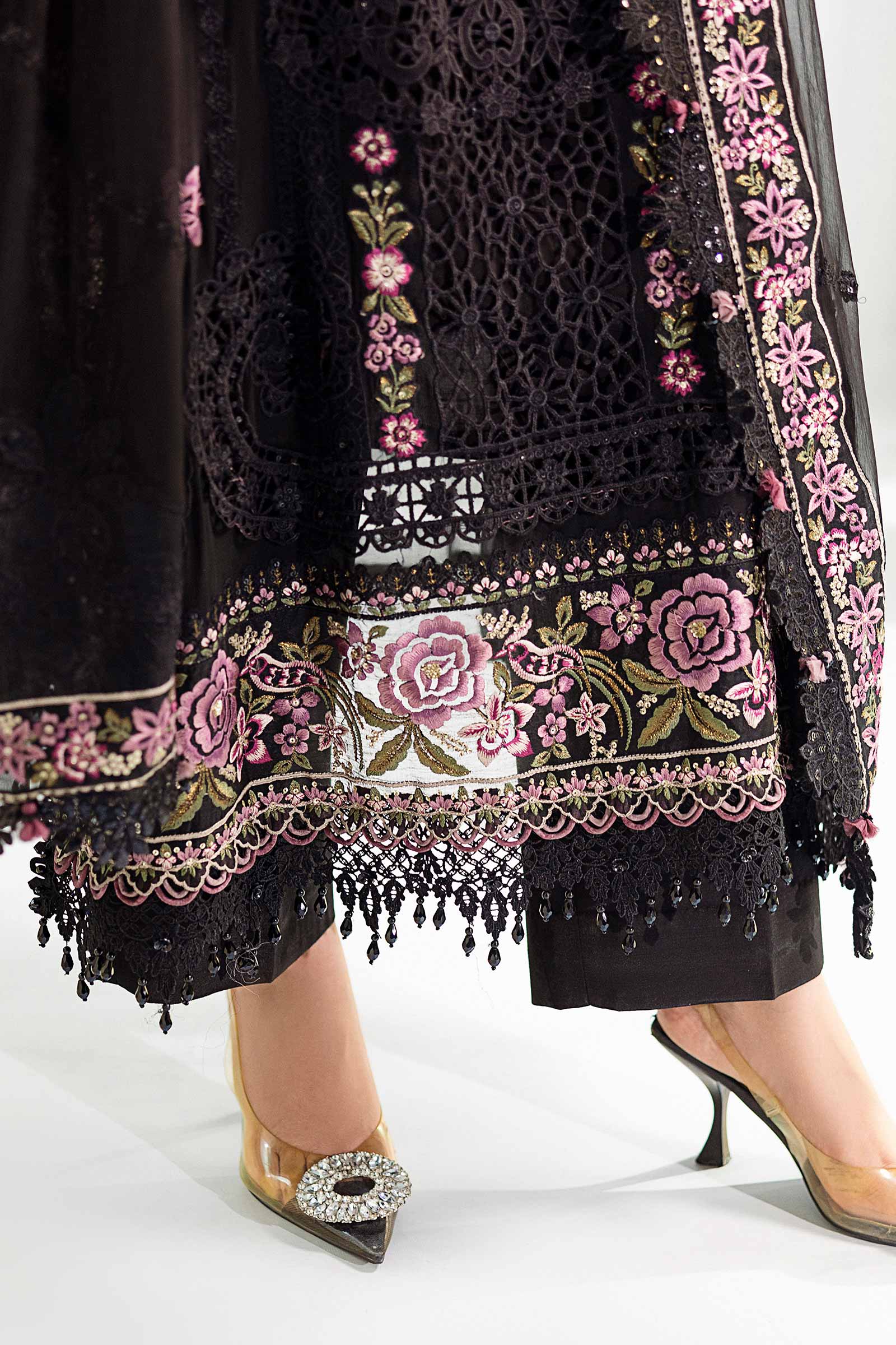 Maria B 3 Piece Embroidered Chiffon Suit | MPC-25-104 - Rang-e-Khaas