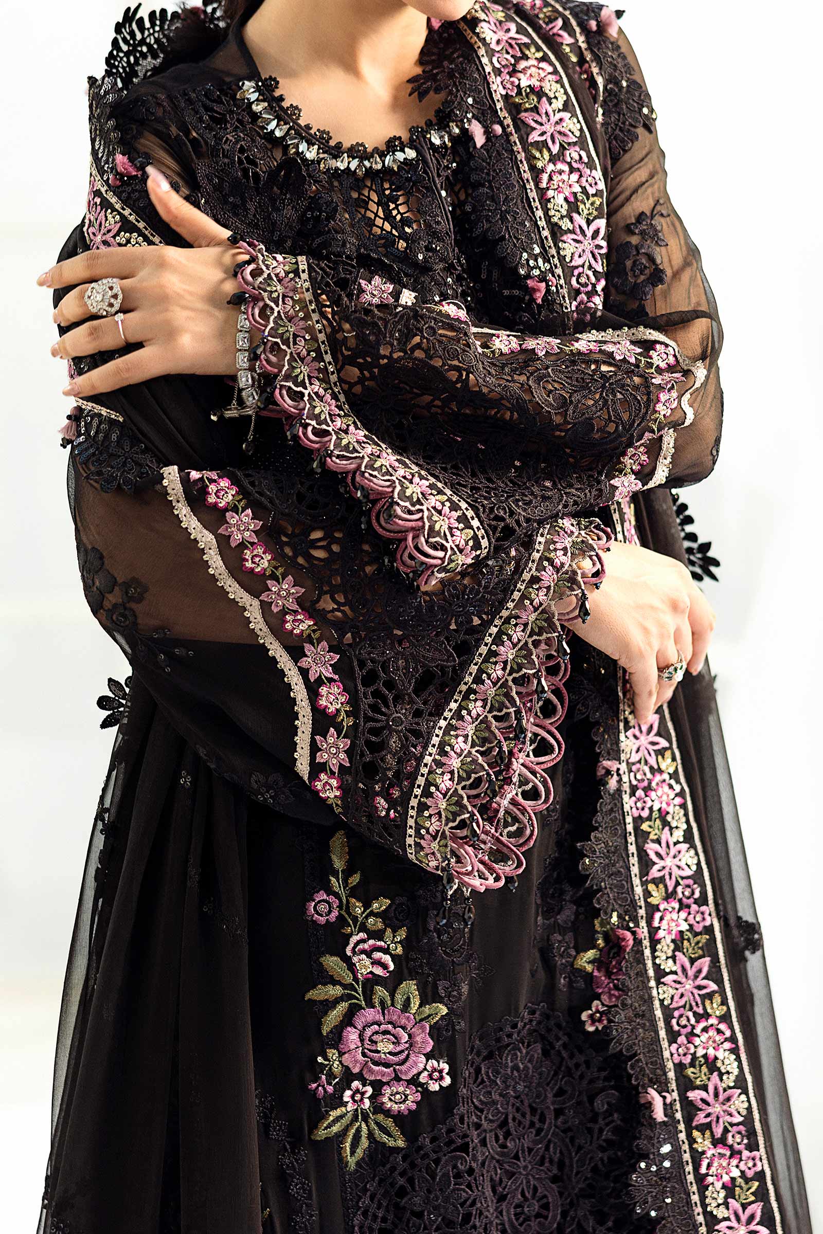 Maria B 3 Piece Embroidered Chiffon Suit | MPC-25-104 - Rang-e-Khaas