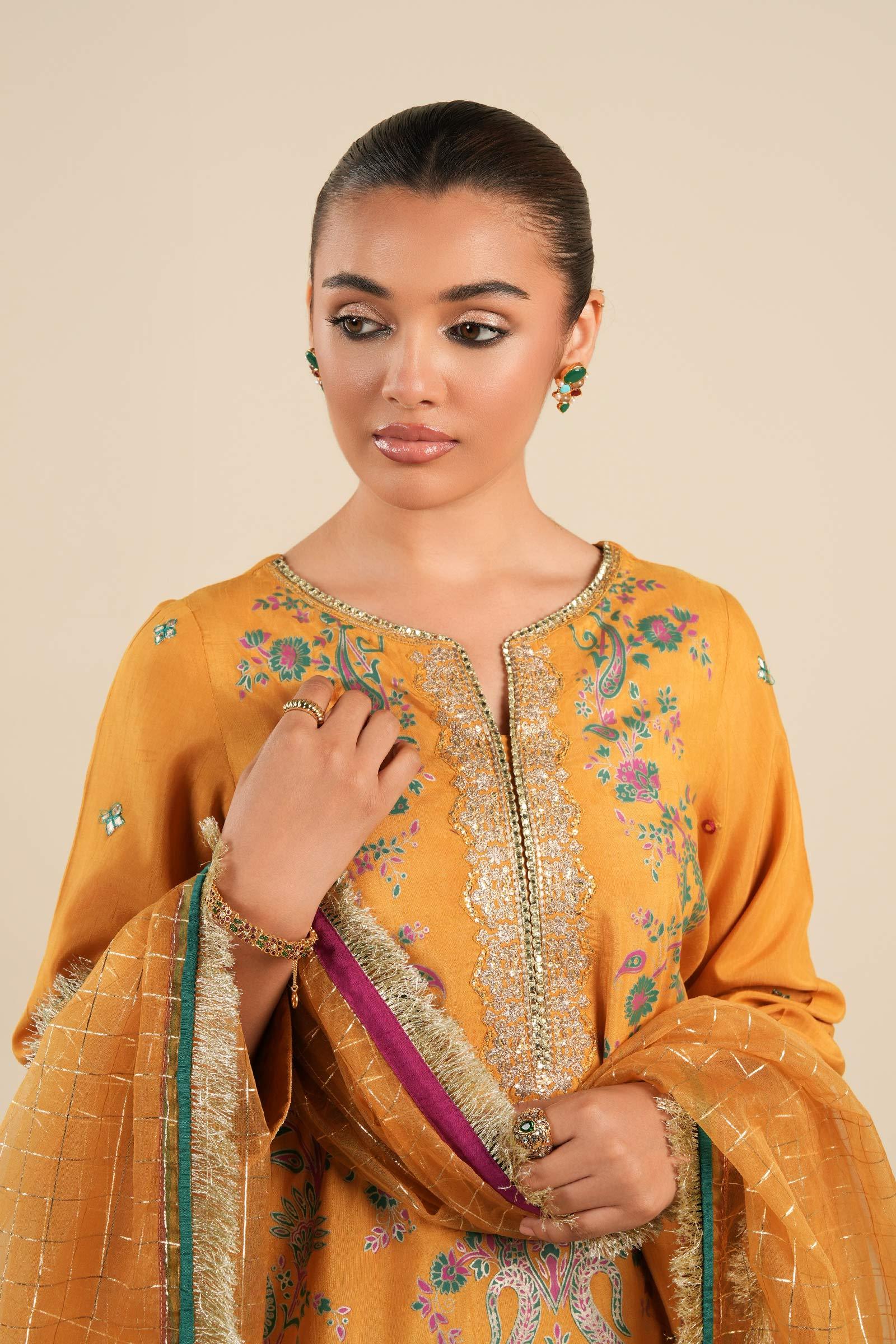 Maria B | Basics RTW | 3 Pc Embroidered Raw Silk Suit | MB-FS25-33 - Rang-e-Khaas