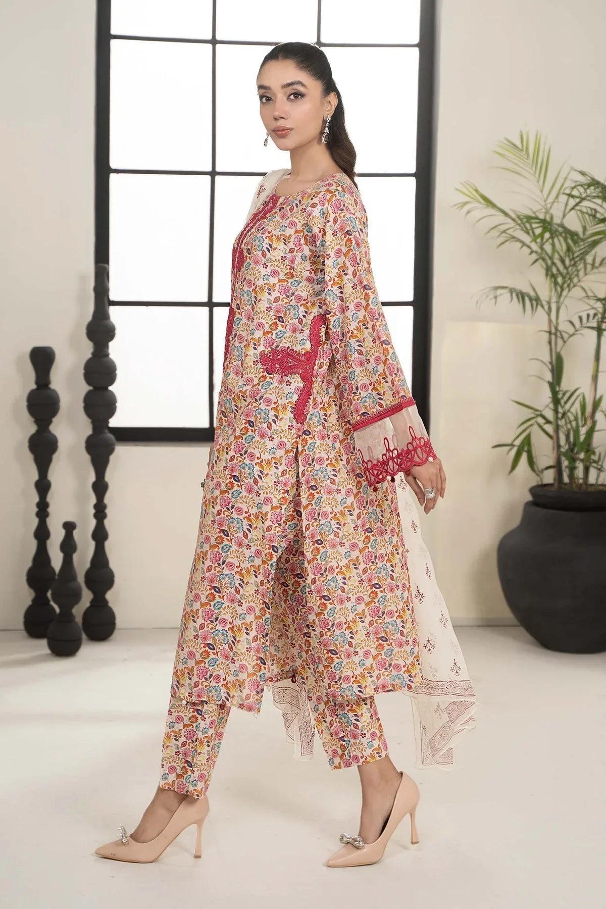 Maria B | Casual Pret 2024 | DW-EF24-112 - Rang-e-Khaas
