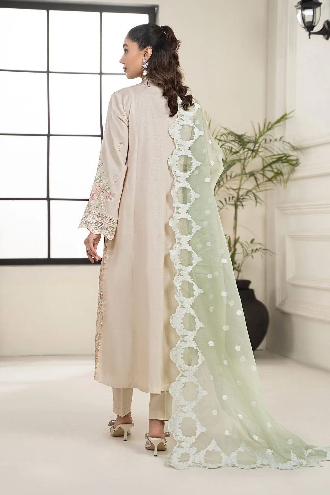 Maria B | Casual Pret 2024 | DW-EF24-33 - Rang-e-Khaas