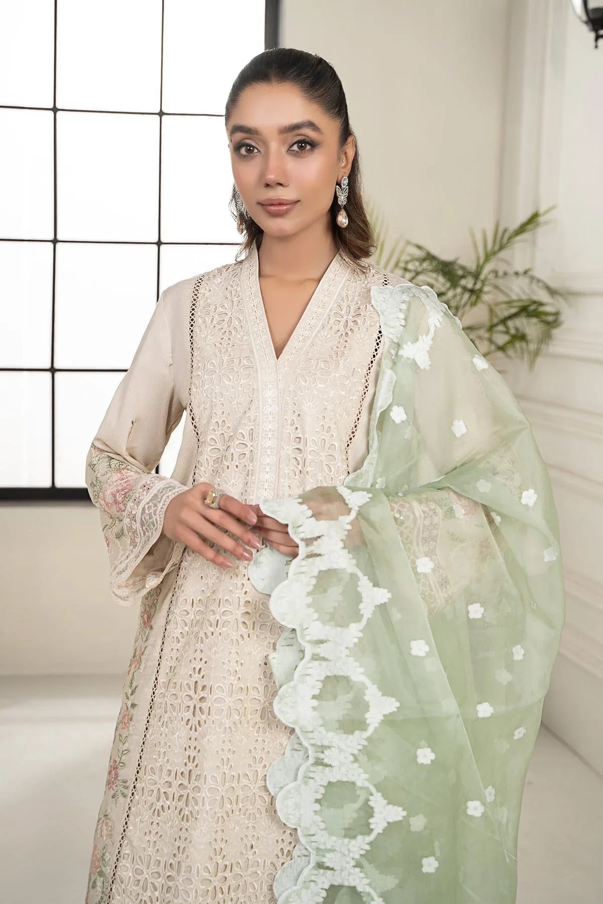 Maria B | Casual Pret 2024 | DW-EF24-33 - Rang-e-Khaas