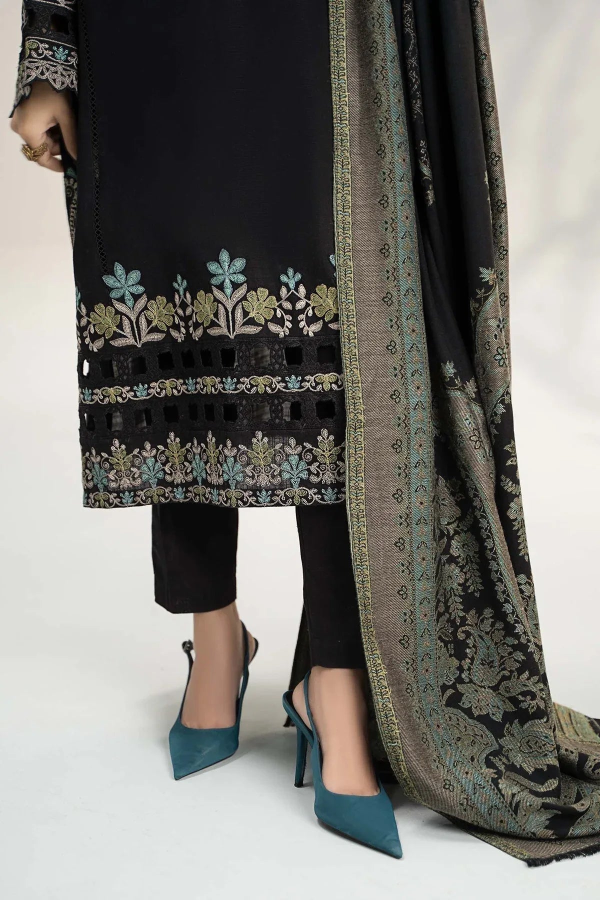 Maria B | Casual Pret 2024 |  DW-W24-19 - Rang-e-Khaas