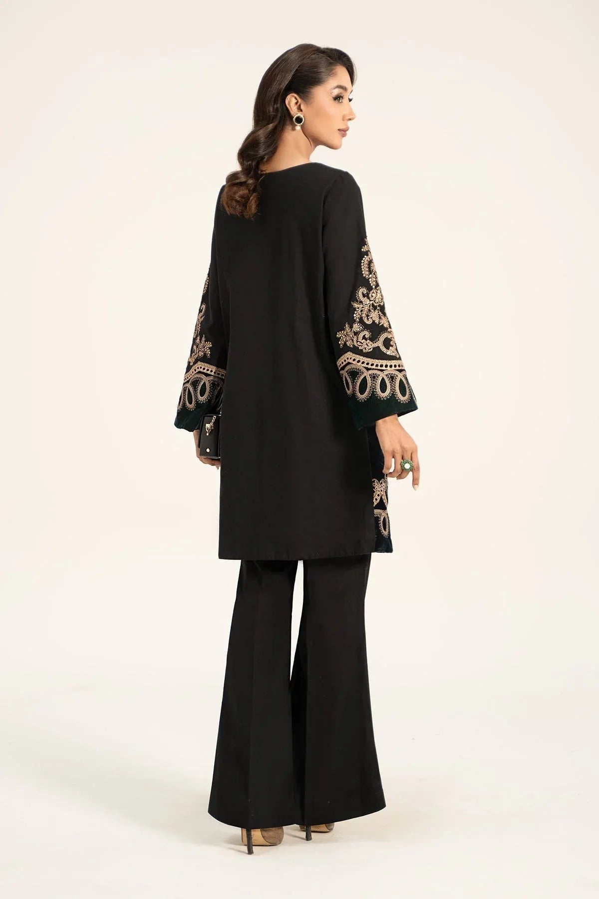 Maria B | Casual Pret 2024 | Khaddar Suit | DW-W24-113 - Rang-e-Khaas