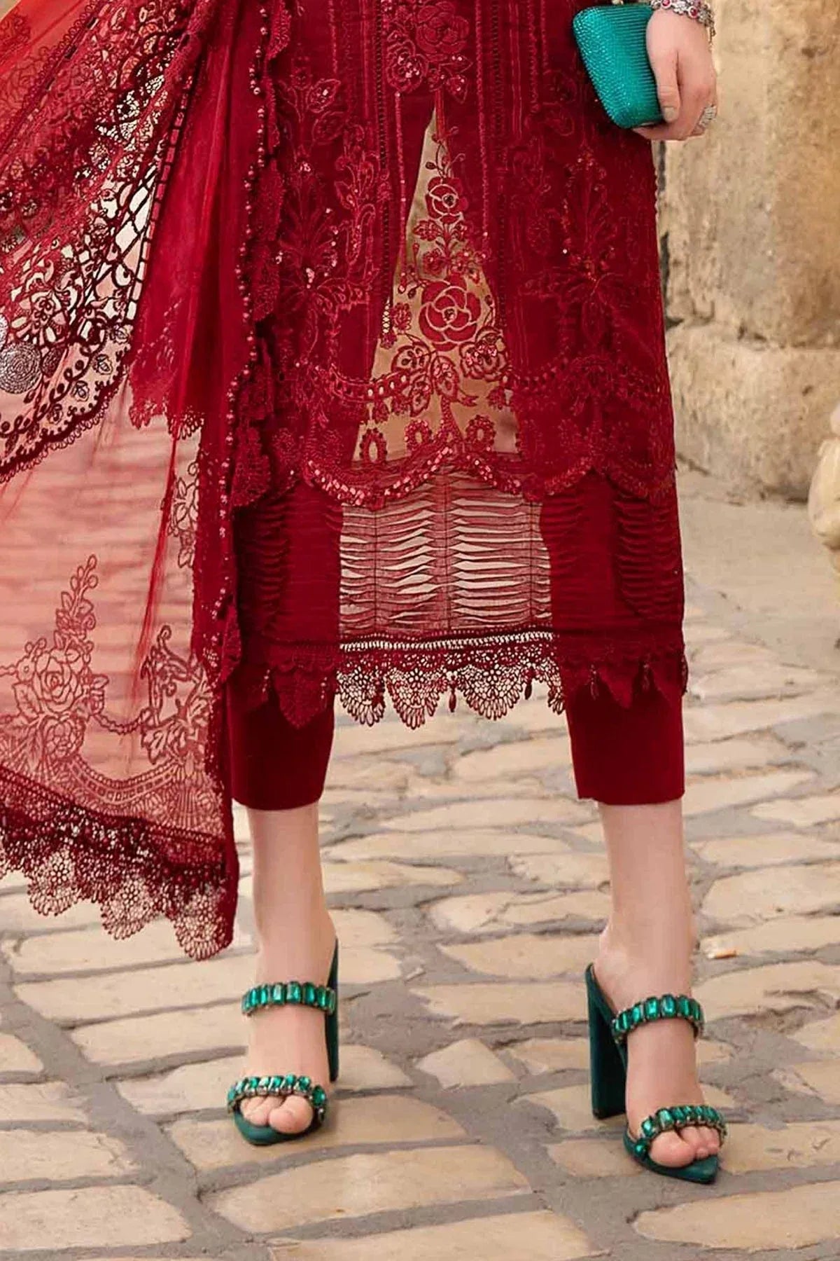 Maria B - D-2401-B - Lawn - Rang-e-Khaas