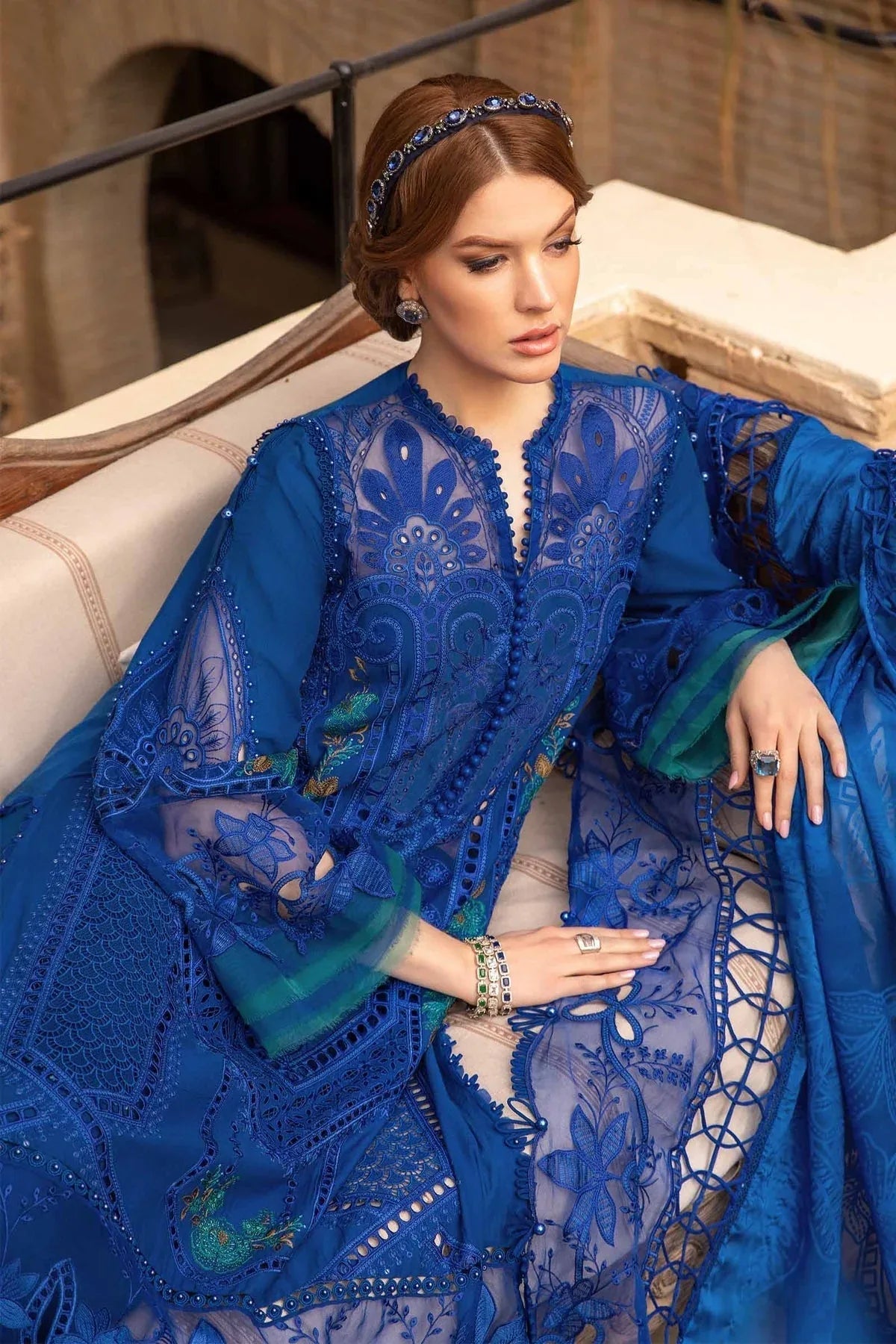 Maria B - D-2404-B - Lawn - Rang-e-Khaas