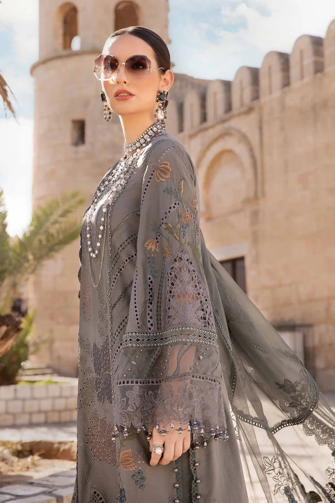 Maria B - D-2407-B - Lawn - Rang-e-Khaas