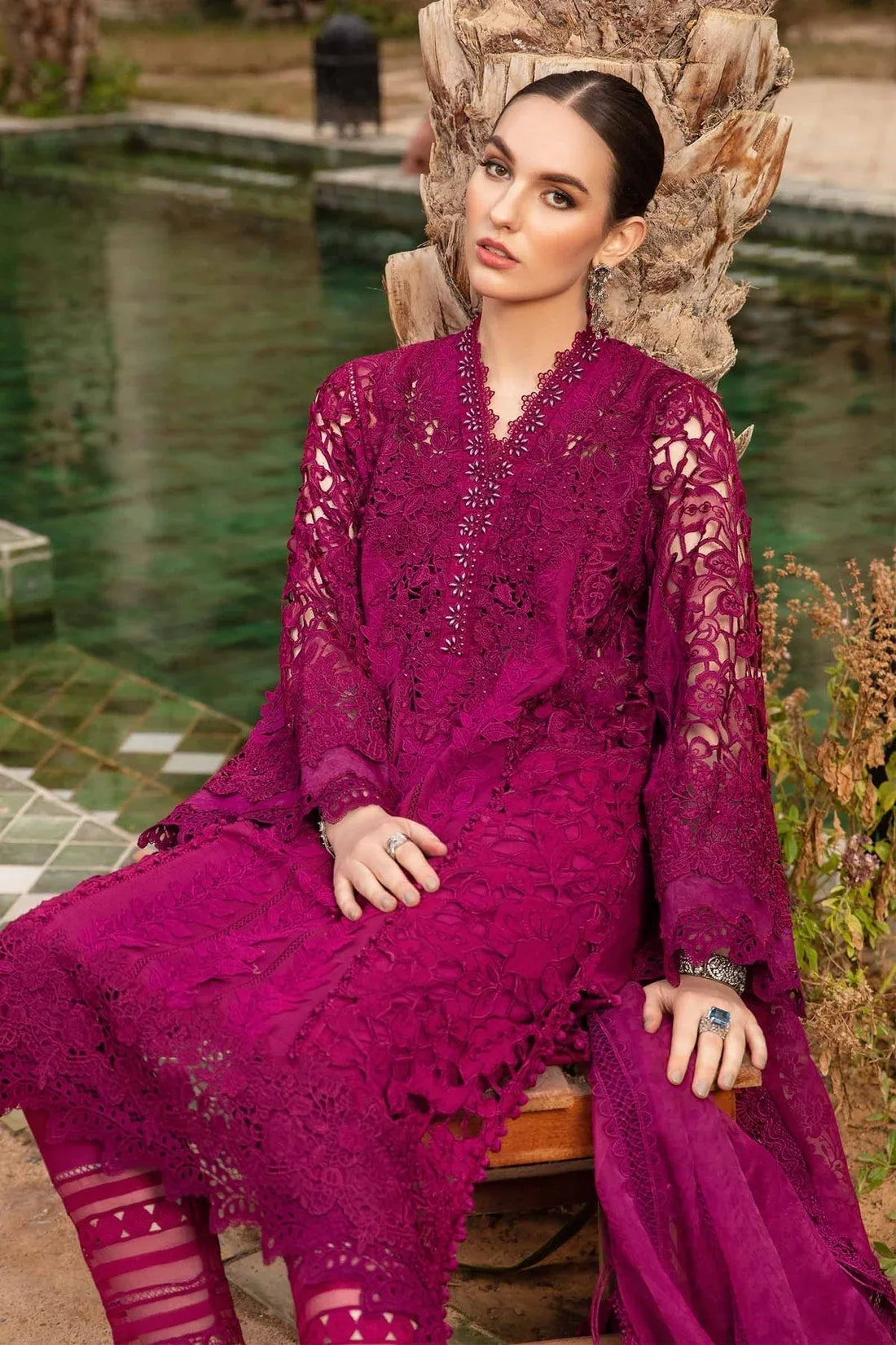Maria B - D-2409-B - Lawn - Rang-e-Khaas