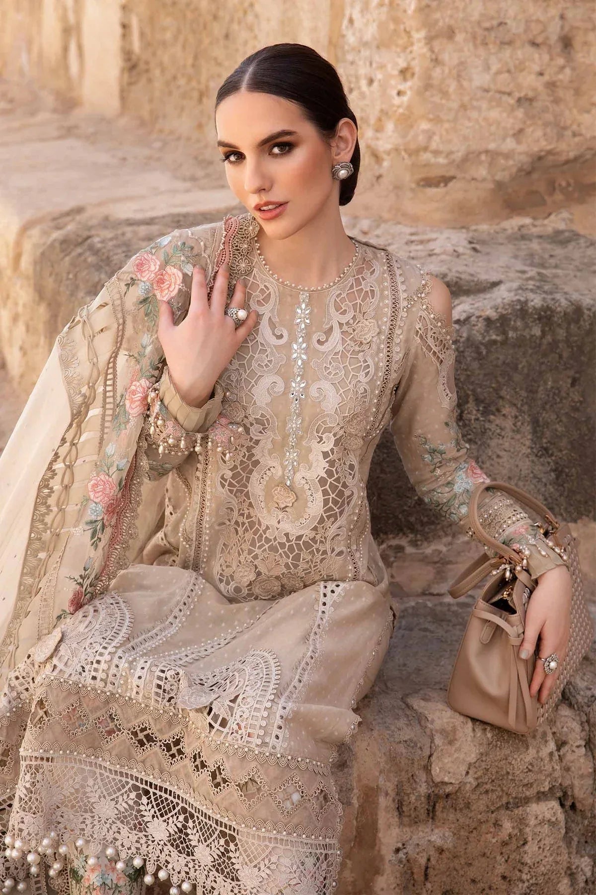 Maria B - D-2410-A - Lawn - Rang-e-Khaas