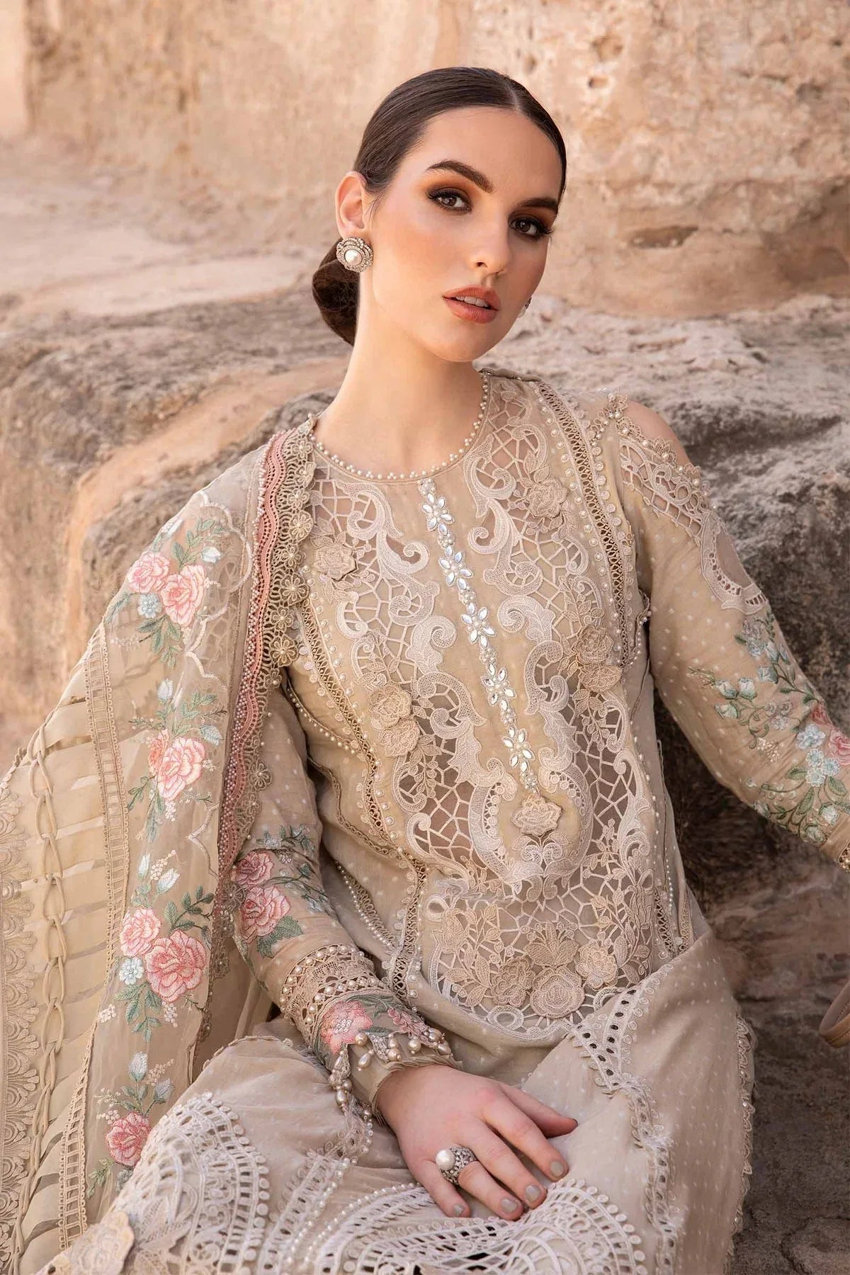 Maria B - D-2410-A - Lawn - Rang-e-Khaas